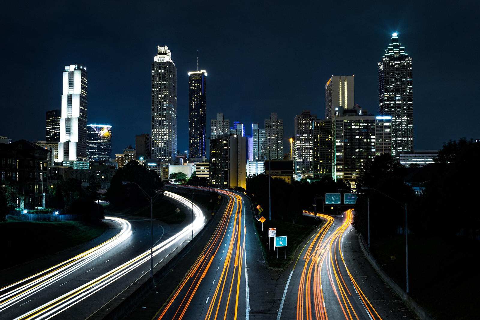 Atlanta skyline seen from the Jackson Street Bridge