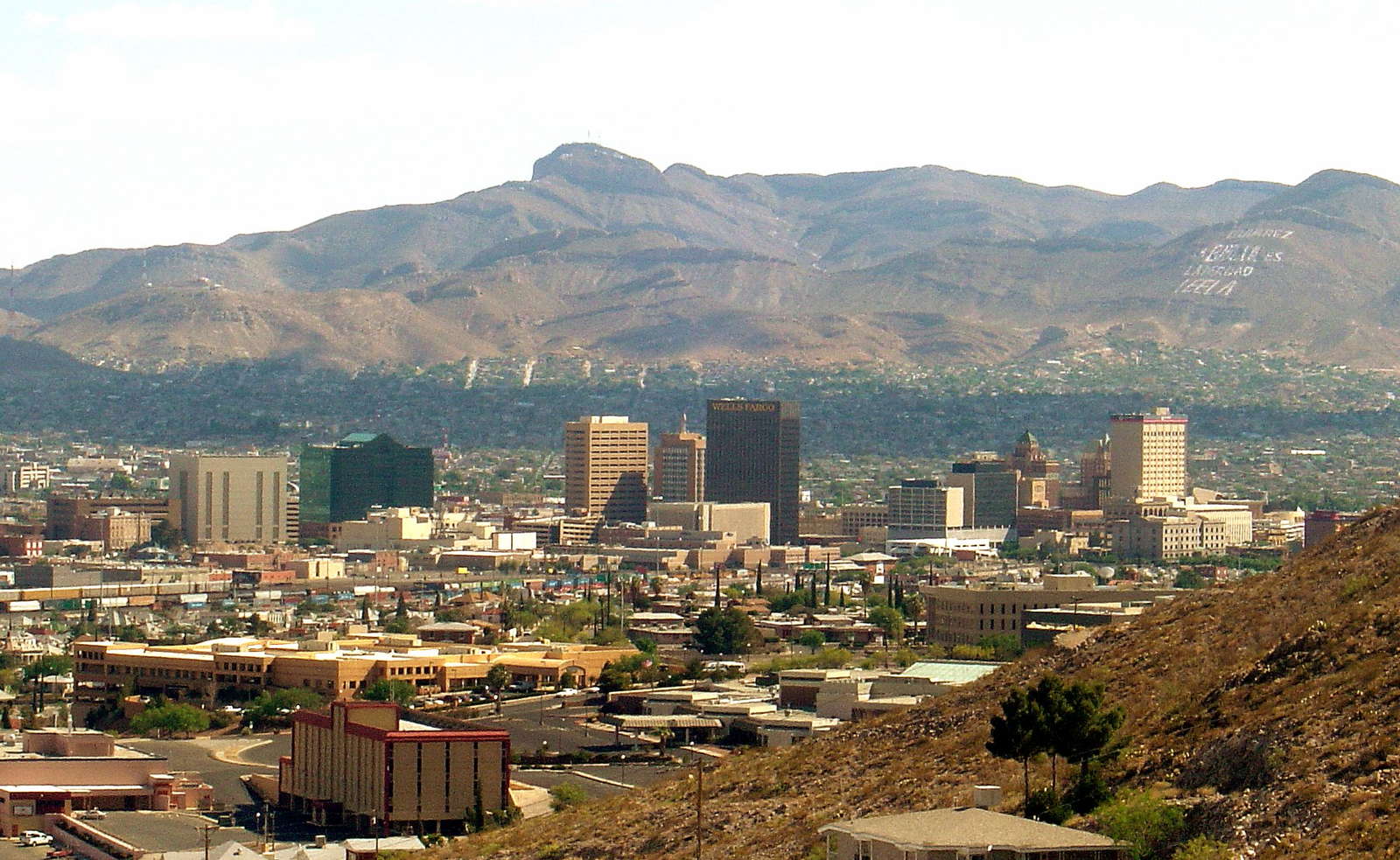 El Paso, Texas with the Franklin Mountains