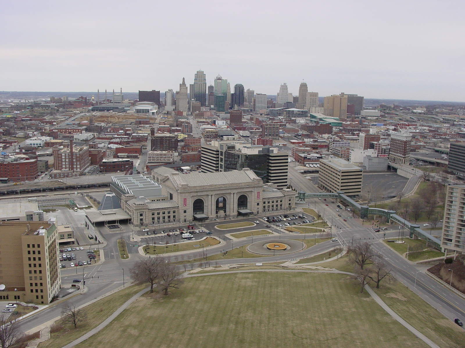 Kansas City, Missouri skyline from the Liberty Memorial
