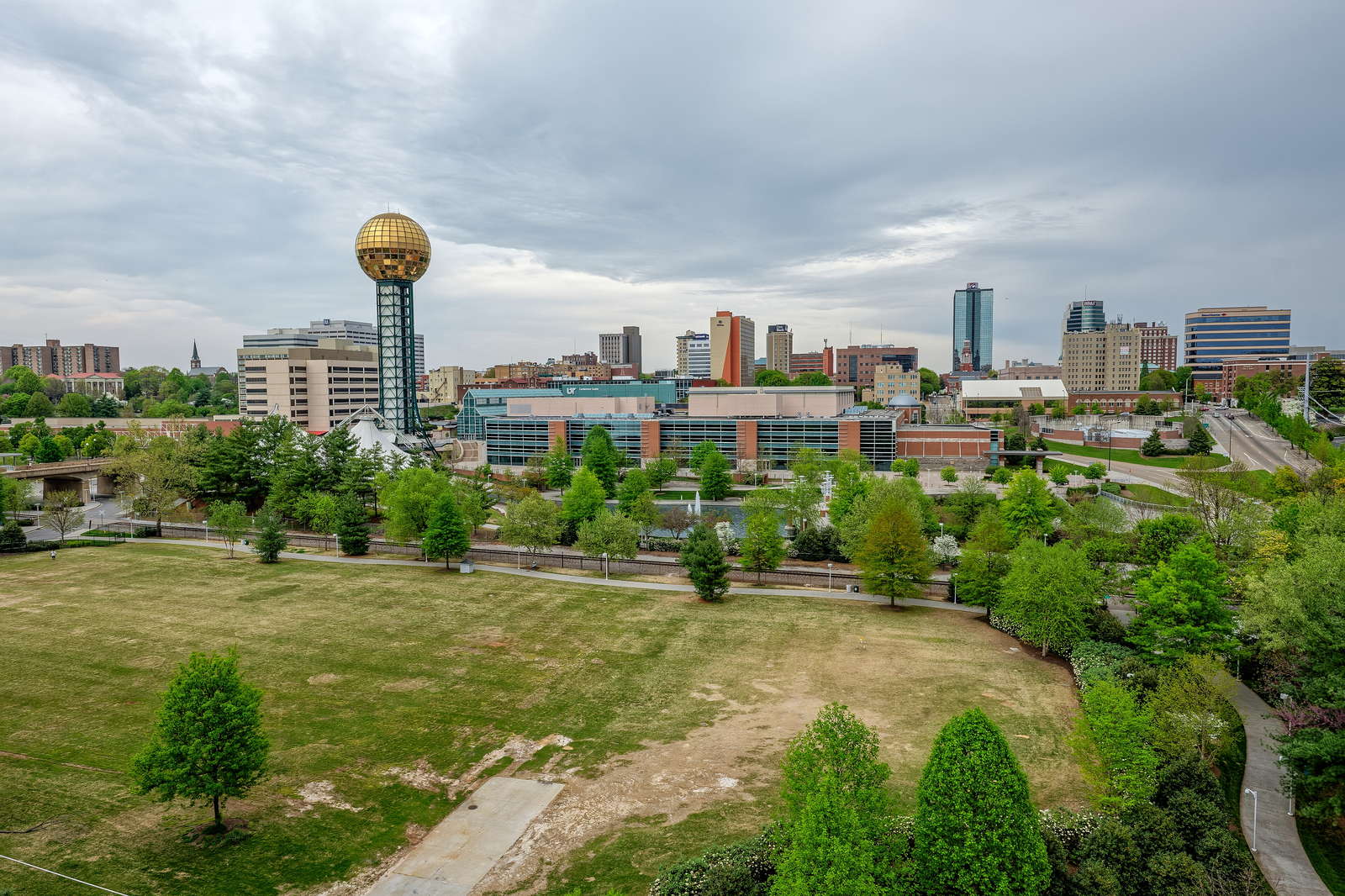Knoxville, Tennessee skyline on the Tennessee River