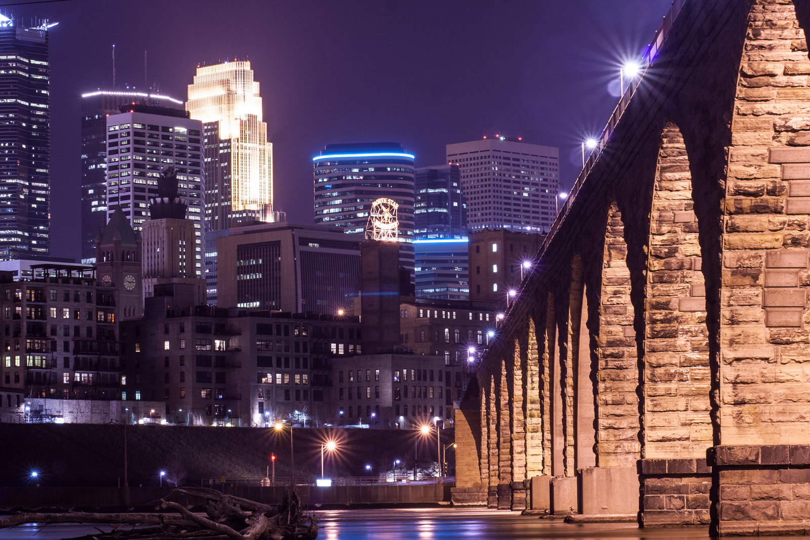 Minneapolis skyline from the Stone Arch Bridge